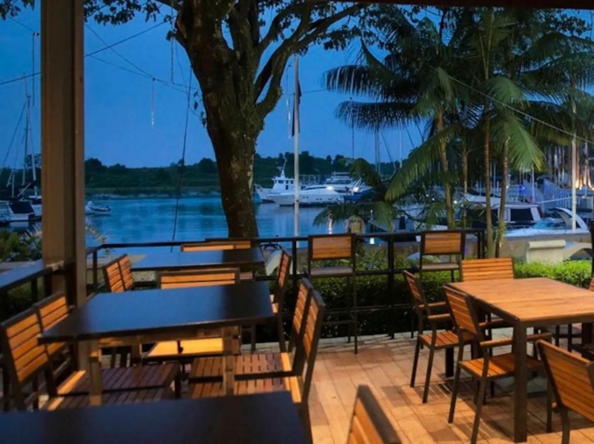 Almas Suites Puteri Harbour Nusajaya  Eksteriør billede
